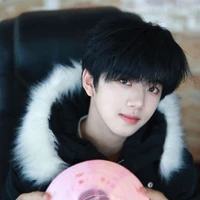 Trương Hàm Thụy