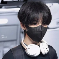 Dương Bác Văn-hắn
