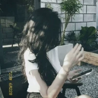 𝖣𝗎̛𝗈̛𝗇𝗀 𝖧𝗈𝖺̀𝗇𝗀 𝖫𝗂𝗇𝗁