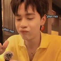 Tongtai lạnh lùng