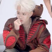 Hoàng  Đức Duy(captain boy)