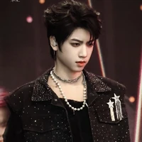 Trương Quế Nguyên_ hắn