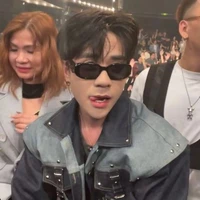 chồng tác giả 😈