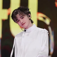 Tống Á Hiên