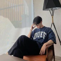 Heng "trợ lý của chị"