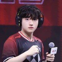 Ryu Minseok ( Keria) 🐶