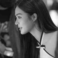 Lingling Kwong