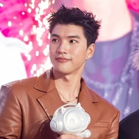 bé hiếu