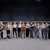 ALL ( trừ ai thì trừ )
