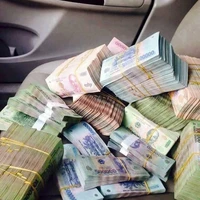 Đám top / trừ ai thì trừ /