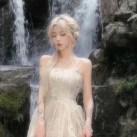 Bạch Cẩm Ly ( nhị tiểu thư )