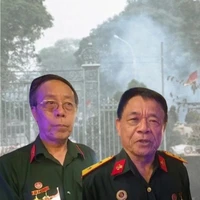 2 cựu chiến binh