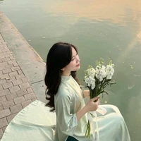 cô Hồng