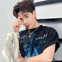 Quan Hùng