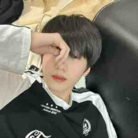 _Nhiếp Vĩ Thần_