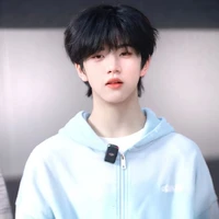 Trương Hàm Thụy • em