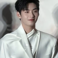Hùng Huỳnh