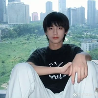 Dương Hàm Bác