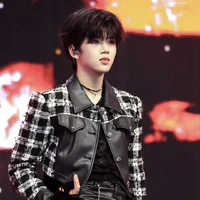 Trương Hàm Thụy