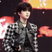 Trương Hàm Thụy