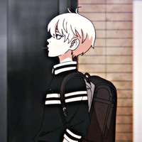 Sano Manjirou // lúc nhỏ //