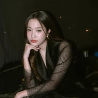Lý Ân(Y)