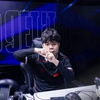 Phucs- Nguyễn Hữu Phúc