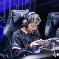 Sea- Nguyễn Văn Toàn