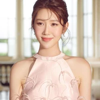 [cô] Lê Huỳnh Thúy Ngân