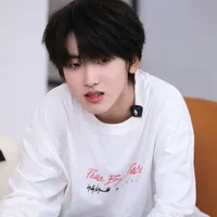 Tạ Kì Hàm