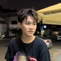 Hoàng Đức Duy(Bông)