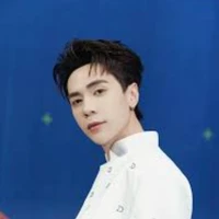 Quang Hùng