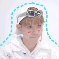 hùng
