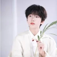 Nhiếp Vĩ Thần