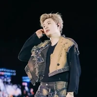)Trần Trần Đăng Dương) Dương Domic