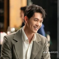 Song Luân (ba Duy)