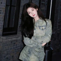 Kiều Linh-b.n