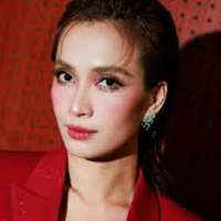 Ái Phương- mợ