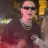 Bùi Thế Anh/Andree Right Hand/anh họ Qua