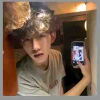 Hà Kiệt Dương 