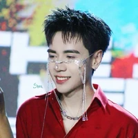 quang hùng