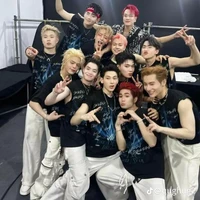 All top (trừ ai thì trừ)