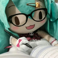 Nợ j97 1 cái bầu (T/G)