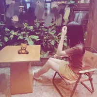 T/g bị đẹp gái