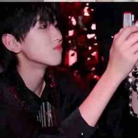 Tả Kỳ Hàm-cậu