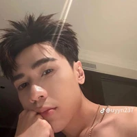 Quang Hùng