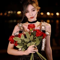 Vương Dịch - Nàng