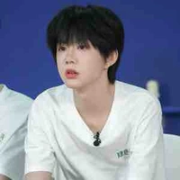 Trần Dịch Hằng_chàng