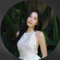 nguyễn thúc thuỳ tiên 