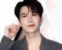 Bùi Anh Tú (Atus)